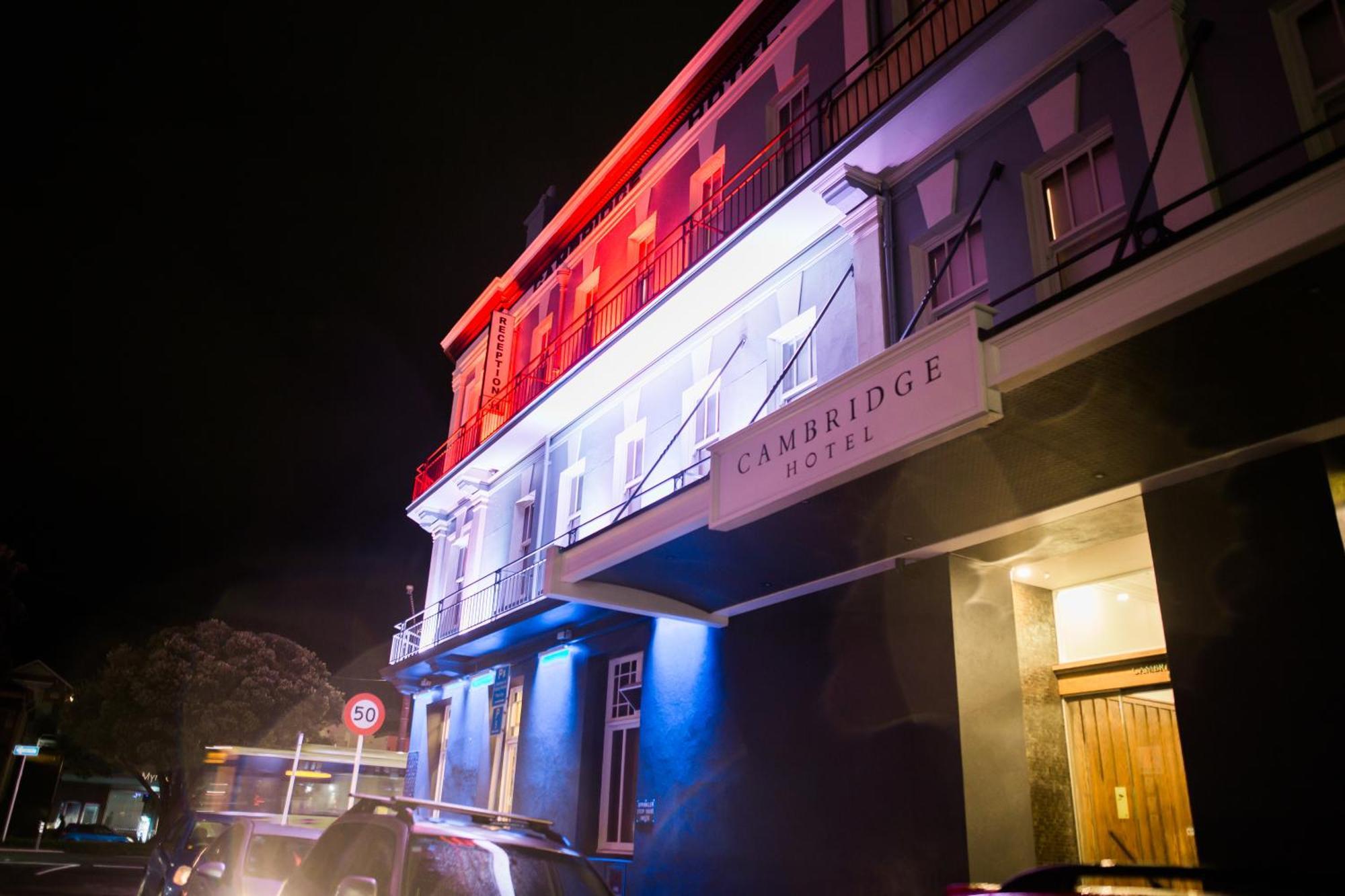 The Cambridge Hotel & Backpackers Wellington Ngoại thất bức ảnh